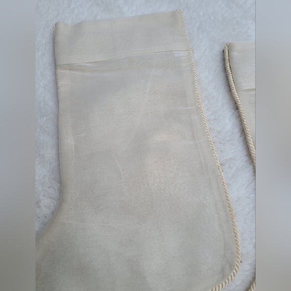 Cream and gold beaded stockings, set of 2 - Picture 6 of 8
